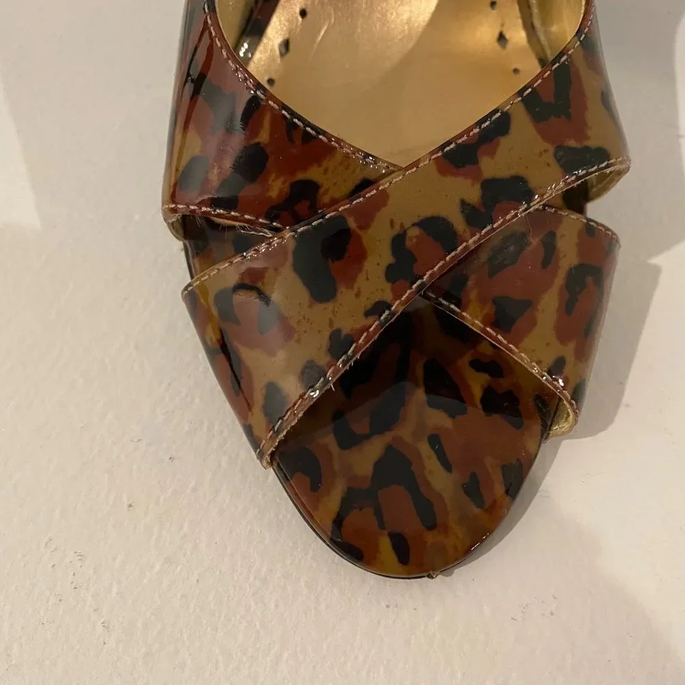 🎉Host Pick 🎉 BCBGirls Leopard Print Peep Toe Stiletto Heeled Sandal Size 9.5 - Picture 6 of 11